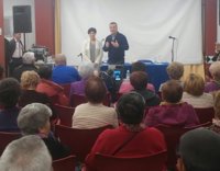 La Junta comienza las charlas sobre el metro de Granada a colectivos sociales en el centro de día del Zaidín