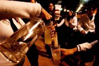 Congreso y Senado crean la ponencia 'Menores sin alcohol' en busca de recomendaciones para la ley que prepara Sanidad