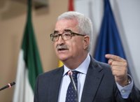 Junta: El Gobierno ha comprobado que "no tiene mayoría absoluta" con el decreto de la estiba