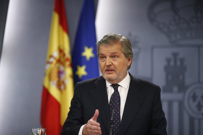 Iñigo Méndez de Vigo en la roda de premsa després del Consell de Ministres