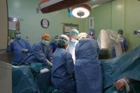 El Servicio de Traumatología y Cirugía Ortopédica realiza la primera artoplastia de tobillo en el Hospital de Cuenca