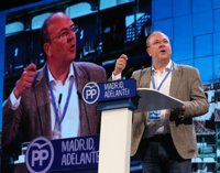 Monago alaba que Cifuentes "no toree" los problemas "con la puntita" y ataca el modelo del PSOE en el sur