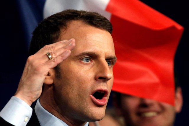 El candidato presidencial francés independiente Emmanuel Macron