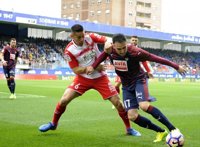 Eibar y Espanyol empatan y se alejan de Europa