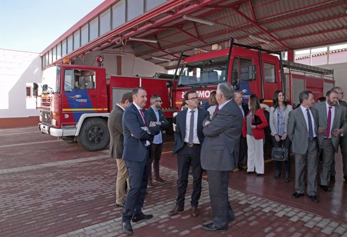 Inauguración de la ampliación del parque de bomberos de Villafraca de los Barros