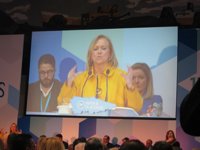 Mercedes Fernández, reelegida presidenta del PP de Asturias con el 96% de los compromisarios