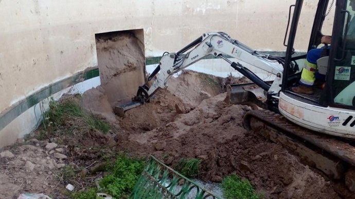 Trabajos de destierro en el balneario de Marmolejo.