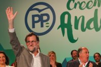 Rajoy dice que quiere terminar la legislatura pero pide "responsabilidad" para no repetir lo ocurrido con la estiba