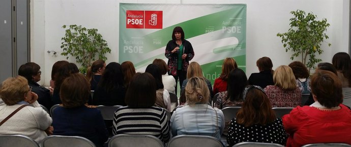 La presidenta del PSOE-A, Micaela Navarro, en un acto en Sevilla