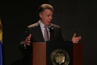 Santos reconoce las dificultades de su Ejecutivo y reivindica que no está gobernando de cara a las encuestas