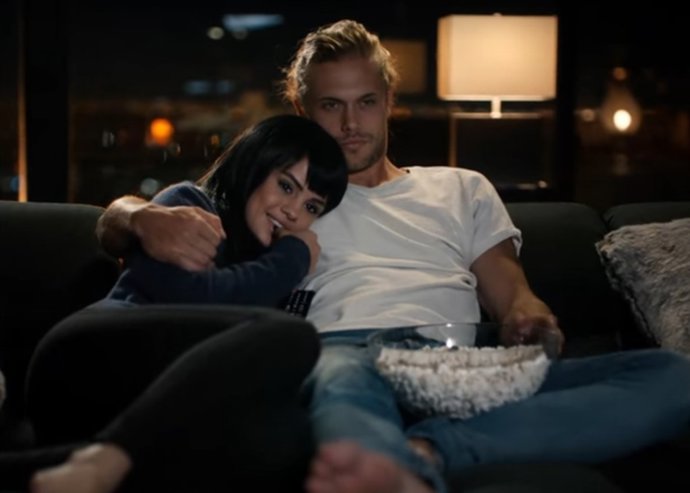 Fotograma videoclip 'Hands To Myself' de Selena Gómez/ Youtube