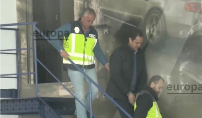 Miguel López únic detingut pel crim de la vídua de l'expresident de la CAM