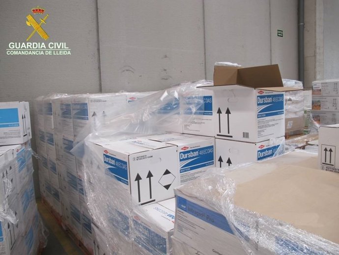 Insecticida inmovilizado por la Guardia Civil en Lleida