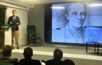 Presentación de 'Al Rocío con Platero' de Santiago Padilla en Caja Rural del Sur en Sevilla