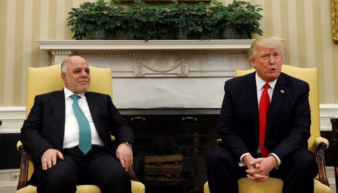 El primer ministro iraquí, Haider al Abadi, con Donald Trump en la Casa Blanca