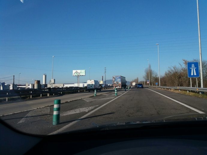 Autopista Y, trànsit, carrateres asturianes