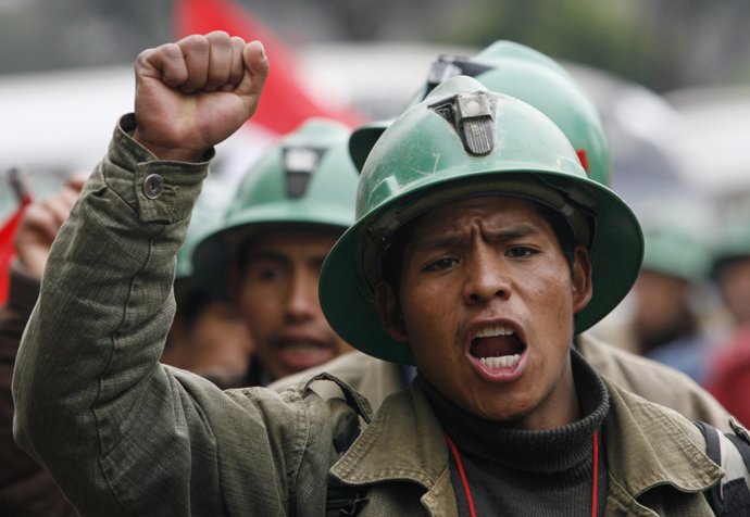Protesta mina Cerro Verde, Perú