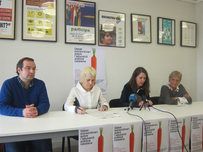 V.Casas, B.Tascón, C.Bayo i R.Cañadell, en roda de premsa jornada educativa