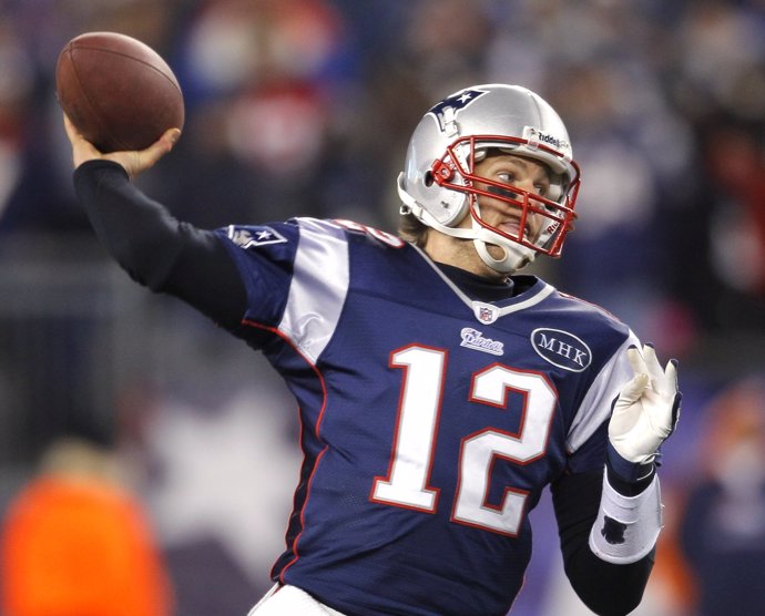 Tom Brady (New England Patriots) Antes De La Superbowl
