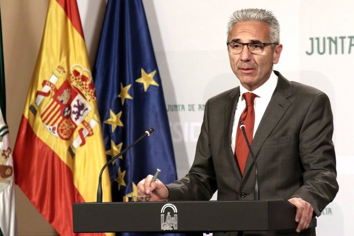 Miguel Ángel Vázquez, en rueda de prensa este martes tras el Consejo de Gobierno