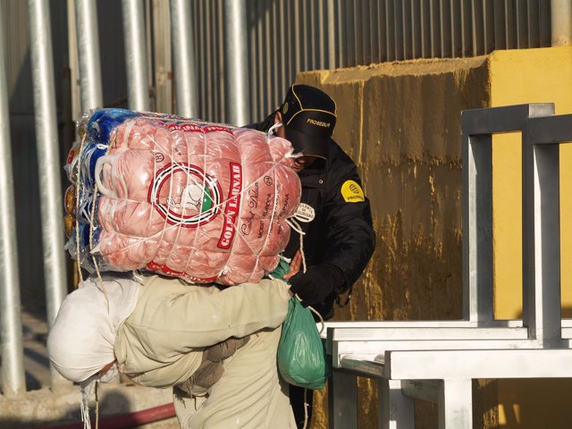 Porteadora en Ceuta        