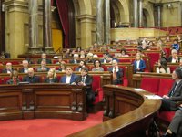 AMP.- Los letrados del Parlament dicen que votar la financiación del referéndum sería desobeder