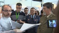 El Ejército defiende su presencia en el Salón de la Enseñanza