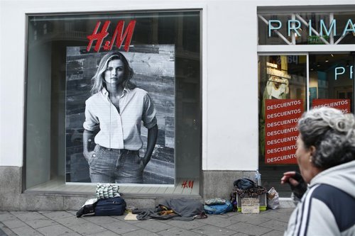 Viviendo en la calle, vivir en la calle, pobreza, pobre, pobres, sin techo