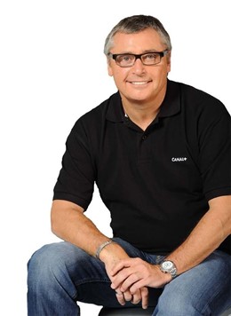 MUNDIAL SUDÁFRICA 2010, con Michael Robinson