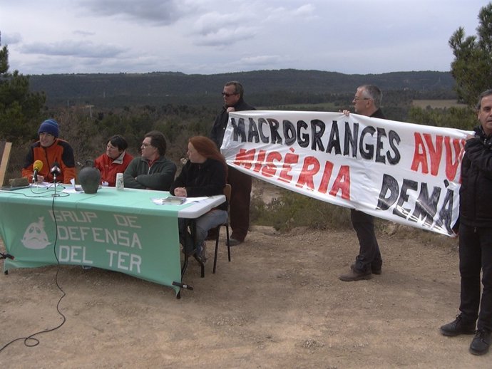 Estudi Grup de defensa del Ter sobre nitrats a Osona per purins (ARXIU)