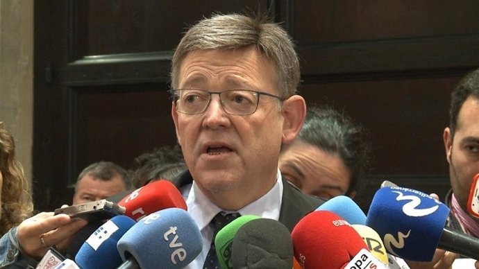 Ximo Puig en declaraciones a los medios en una imagen de archivo