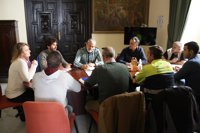 Participa e IU señalan los "abusos laborales" en las contratas del alumbrado público y piden rescatarlo