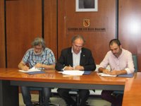 FE-CCOO pide al Govern que aumente a 400 las plazas de oposición para los docentes