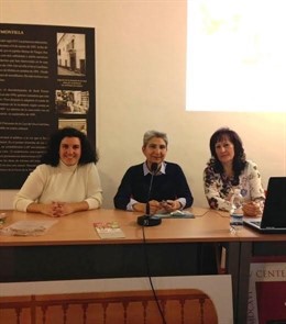 Criado (centro), durante el taller impartido