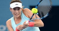 La lluvia suspende el estreno en Miami de una Muguruza obligada a remontar