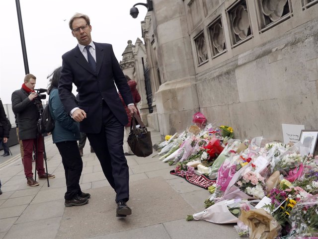  Tobias Ellwood Vuelve Al Parlamento Británico