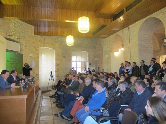Imagen de la reunión sobre el PFEA