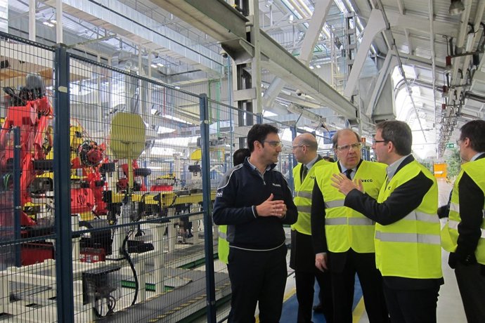 Valladolid. Herrera visita la planta de Iveco