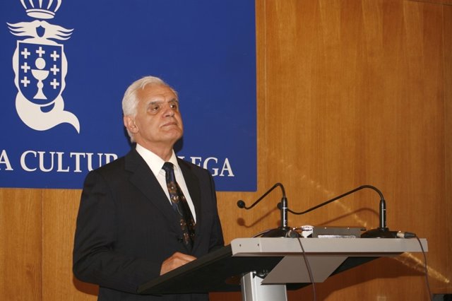 Víctor Freixanes