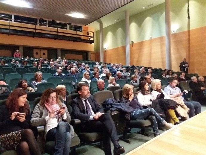 Matías Rodríguez Feito con plataforma afectados ERA.