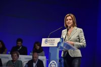 Cospedal define a Monago como el "mejor presidente" de Extremadura, frente a la actitud "contemplativa" del actual