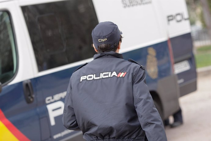 Recursos de Policía Nacional, agente, agentes, policía, policías