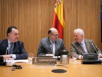 Presidente del Tribunal de Cuentas expondrá en el Congreso sus críticas a la forma de pago de los programas de armamento