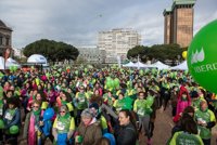 La IV carrera 'AECC Madrid en marcha contra el cáncer' bate su récord de participación con 15.000 corredores