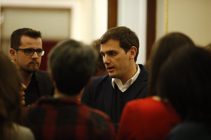 Albert Rivera en los pasillos del Congreso