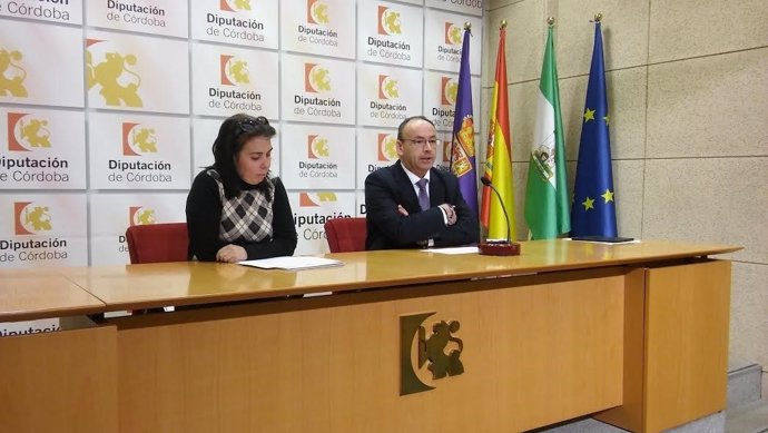 Martín y Sánchez presenta la convotaria de subvenciones
