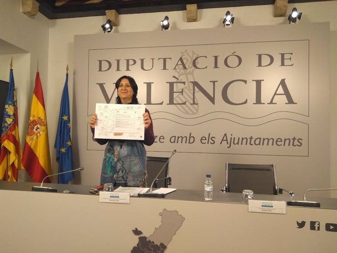 Rosa Pérez durante la rueda de prensa