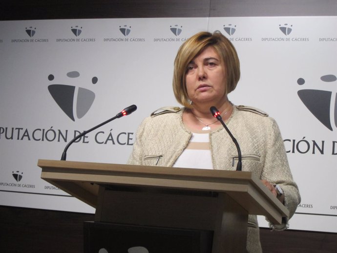 Rosario Cordero, presidenta de la Diputación de Cáceres                       