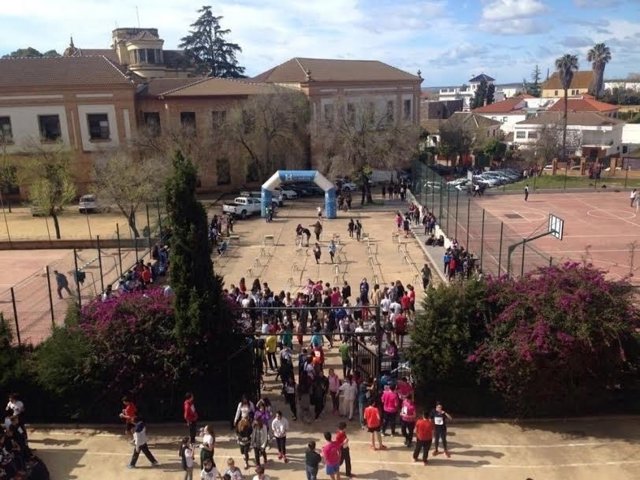 Carrera escolar de centros educativos de Huelva.