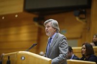 Méndez de Vigo admite que el Ministerio de Educación "no puede regular absolutamente todo"